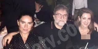 Nagehan alçı'nın son yazısı bugün habertürk'te yayınlandı. Nagehan Alci Omurgasiz Dedigi Ahmet Hakan Ile Kanka Oldu