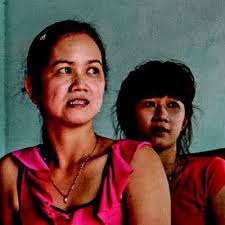 Workers of the World, Buy!