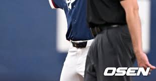 Ahn Hyun-min vows to prove himself as South Korea's WBC cleanup hitter - CHOSUNBIZ