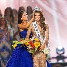 Check spelling or type a new query. Miss Univers Regardez Le Sacre De Miss France Iris Mittenaere Elle