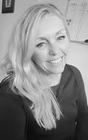 Maureen Luke's Instagram, Twitter & Facebook