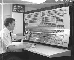 The Ibm 360 Model 75 Computer At The Rutherford Laboratory 1967 Peter F Drucker The Manager And The Moron M Computer History Old Computers Old Technology
