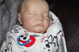 Greetings sisters of shred, I am a broken Louise... But I like to get sendy  with crafts. So if you are jonesin' for a rest day, holla at me.