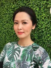 Lần đầu làm người mẫu ảnh cùng mẹ, bin tạo dáng tự nhiên, dạn dĩ trước ống kính. Co Ban Hoa Khiáº¿n Ong SÆ¡n Si Me Trong Vá» Nha Ä'i Con Gay Báº¥t Ngá» Vá»›i Nhan Sáº¯c Ngoai Ä'á»i Vtv Vn