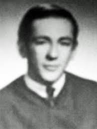 Edward Cossa's Instagram, Twitter & Facebook