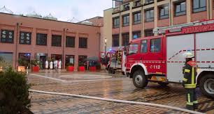 All this time it was owned by hostmaster domainfactory, it was hosted by infrastructure. Notfallubung In Der Saarland Therme Feuerwehr Und Thw Vor Ort Saarlokal De