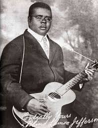 10 Early Artists Who Defined the Blues
