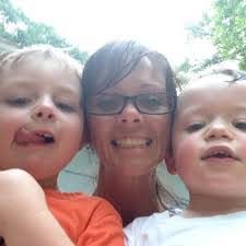 Anita Summerlin's Instagram, Twitter & Facebook