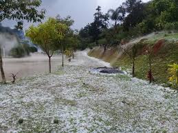 Essas pedras, na terra, são compostas por água no estado sólido e medem entre 5 e 200 mm de diâmetro. Bairros De Jundiai E Varzea Tem Chuva De Granizo Jornal Da Regiao