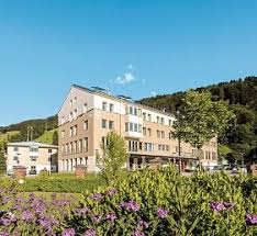 Surrounded by the dachstein massif, guests can relax in the garden or on the spacious terrace. Hotels In Schladming Trotz Corona Its