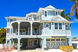 Many lots in coastal areas (seaside, lake and river). Features Of Luxury Waterfront Homes Babb Custom Homes