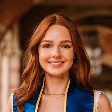 As the week comes to a close, I'm wrapping up an incredible semester  interning with Fox Entertainment in the Alternative division under  Production and Strategy. Thank you to my mentor, Alexandra… |