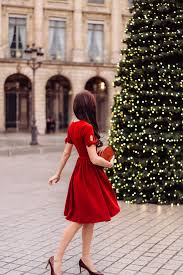 Check spelling or type a new query. La Robe Parfaite Pour Les Fetes De Fin D Annee Mode And The City