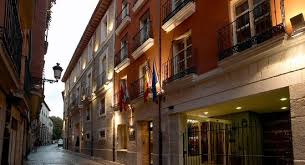 Jun 29, 2021 · llegaron el 23 de junio y aunque los primeros casos del brote de covid se empezaron a diagnosticar entre el 12 y el 18 de junio, pudieron realizar las actividades programadas en el viaje. Die 10 Besten Hotels In Burgos 2021 Ab 28 Gunstige Preise Tripadvisor