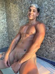 LEO MENINO GOSTOSO 🇧🇷 (@leogostosoxxx) Twitter Tweets • TwiCopy