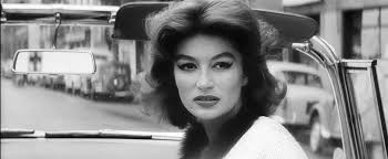 Nicole françoise florence dreyfus (born 27 april 1932), known professionally as anouk aimée (french pronunciation: Bild Zu Anouk Aimee Lola Das Madchen Aus Dem Hafen Bild Anouk Aimee Filmstarts De