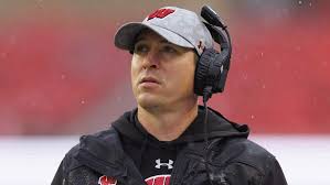 Former NFL player Ben Utecht sings with Colo. Symphony