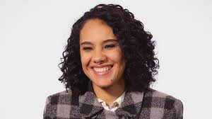 Mercedes Gibson's Instagram, Twitter & Facebook