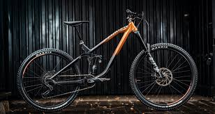 Ns as an abbreviation can mean: Ns Bikes Define Al 170 Und 160 Metall Und Mullet Fur Den Trail