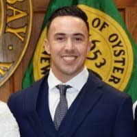 Jason Weekley's Instagram, Twitter & Facebook