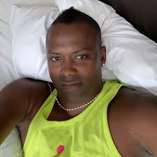 Instagram photo by Rosmel. Blanco 🧿 • Jan 14, 2020 at 8:12 PM