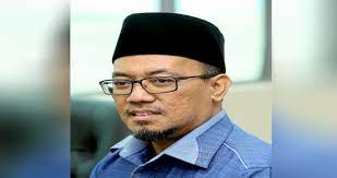 Bahayanya status anak lahir di luar nikah hukum menikahi wanita hamil ustad abdul somad. Anak Tidak Sah Taraf Boleh Guna 99 Nama Allah