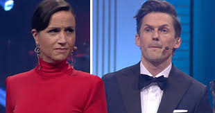 Från färdtjänst till paljetter petra mede berättar om vägen tillbaka. Tittarnas Starka Reaktioner Efter Petra Medes Och David Lindgrens Drag I Direktsandning Gillar Inte