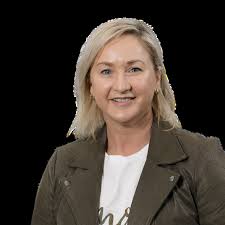 Chief Financial Officer (270.933 × 158.75 mm)