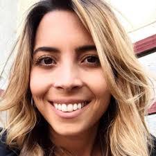 Laura Lazar's Instagram, Twitter & Facebook