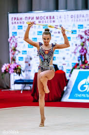 Впервые с 1996 года сборная россия остается без высшей награды в. Gimnastka Dina Averina Vystupaet Pod Vostochnye Skazki Gimnastika Lyubov Naveki Yandeks Dzen