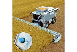 Combine harvester — ► noun ▪ an agricultural machine that reaps, threshes, and cleans a cereal crop in one operation … Level Monitoring On Combine Harvesters Sick