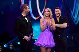 As well as ian 'h' watkins being paired with professional ice skater matt evers, the other eleven dancing on ice 2020 couples have been announced. Dancing On Ice Am 20 12 2019 Finale Wer Hat Gewonnen Wer Ist Sieger Dancing On Ice 2019