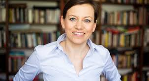 Kandydatka na rzecznika praw obywatelskich popierana przez pis oprac. Zuzanna Rudzinska Bluszcz Zostala Szefowa Clientearth W Polsce Energetyka