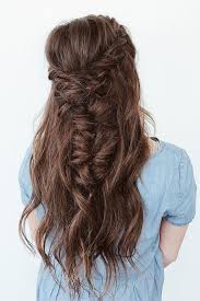 Wedding hairstyles with hair down are perfect for spring or summer celebration. Gorgeous Half Up Half Down Hairstyles Down Curly Hairstyles Half Up Half Down Hair Half Up Curls