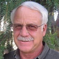 Delbert Holcomb's Instagram, Twitter & Facebook