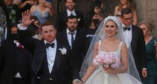 Descubre los 7 capítulos más divertidos relacionados a procesos judiciales. Asi Fue La Boda Religiosa Entre Saul Canelo Alvarez Y Fernanda Gomez Proyecto Puente