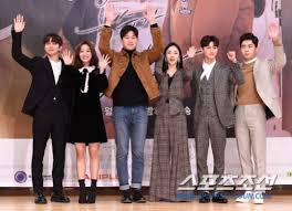 Liam from spalding (in uk), england i was told this was about his brother in the army, but obviously its about kurt with the kudos my hero! 23 My Strange Hero Ideas Yoo Seung Ho Hero Korean Drama