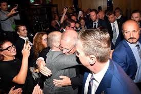 Le site de l'etudiant vous propose des milliers d'offres de jobs étudiants à pourvoir très rapidement. Liberal National Coalition Celebrates Electoral Victory In Australia World English Edition Agencia Efe