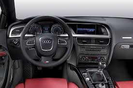 Audi favors subtlety with the design of the s5. Schon Stark Autobild De