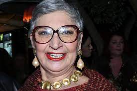 «με κατηγόρησε ότι τον ενοχλούσα για να με πάρει στη δουλειά που εγώ δεν είχα ούτε το τηλέφωνό του, με υποτίμησε σαν ηθοποιό. H Elenh Tzwrtzh 3espa Gia Ton Petro Filippidh Kaneis Den Me Akoyse Tote