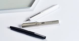 Table of contents show the buyers guide will help you understand what to look for in a pen, and once you know you can look at the different and affordable options for a great fountain pen! Fountain Pens By Lamy