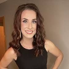 Candace Norton's Instagram, Twitter & Facebook