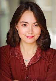 Anna Fay's Instagram, Twitter & Facebook