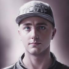 Daniel Hundert (@hundert.daniel) • Facebook