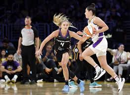 WNBA HOT BETS: Will the Sun Shine or Sparks Fly Tonight?! - Imagen principal del artículo