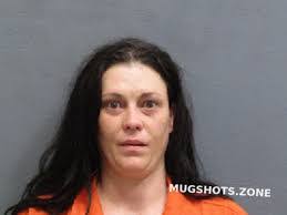 Stephanie Nidiffer's Instagram, Twitter & Facebook