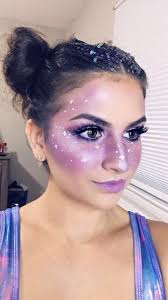Mit dieser diy kostüm idee eine verkleidung als. Space Babe Galaxy Halloween Makeup Sarah Bansemer Space Babe Galaxy Halloween Makeup E Halloween Makeup Pretty Halloween Makeup Looks Rave Makeup