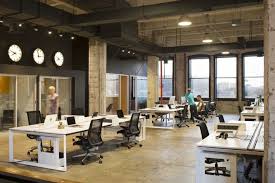 Ideas For Your Industrial Office Design Formaspace Industrial Office Design Office Interior Design Office Space Design