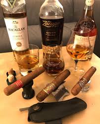 Pin By John Kooger On Longfiller Cigars Cuban Cigars Abercrombie Men Cigars