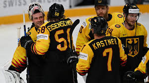 Die finnen hatten mehr vom spiel, der außenseiter kam kaum zu torabschlüssen. Eishockey Wm Deutschland Besiegt Kanada 1 Sieg Seit 1996 Sport Mix Bild De
